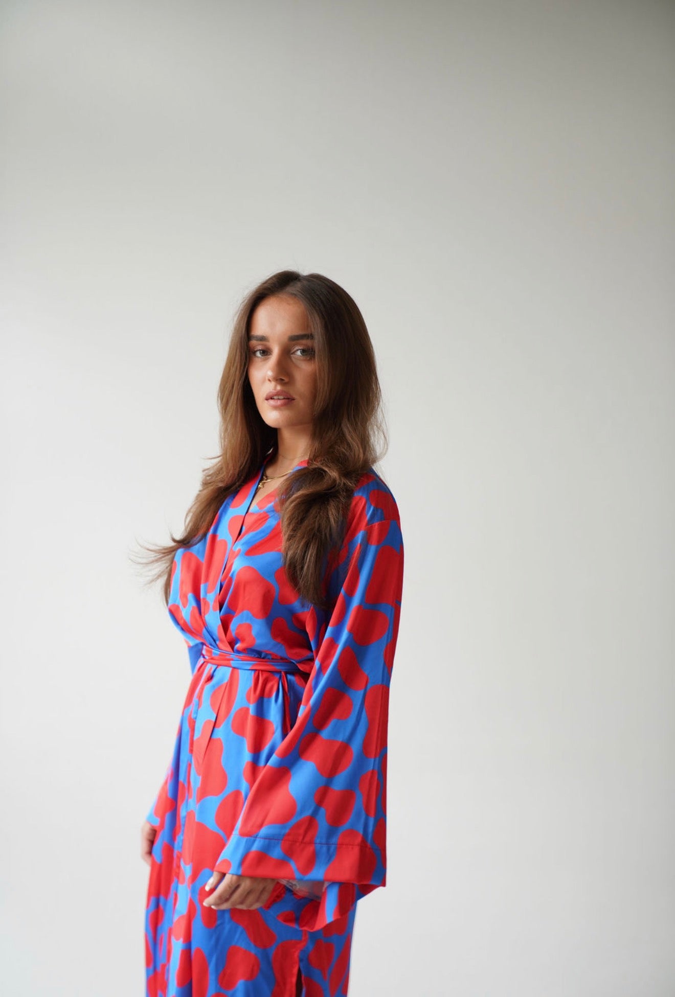 Robe-Red
